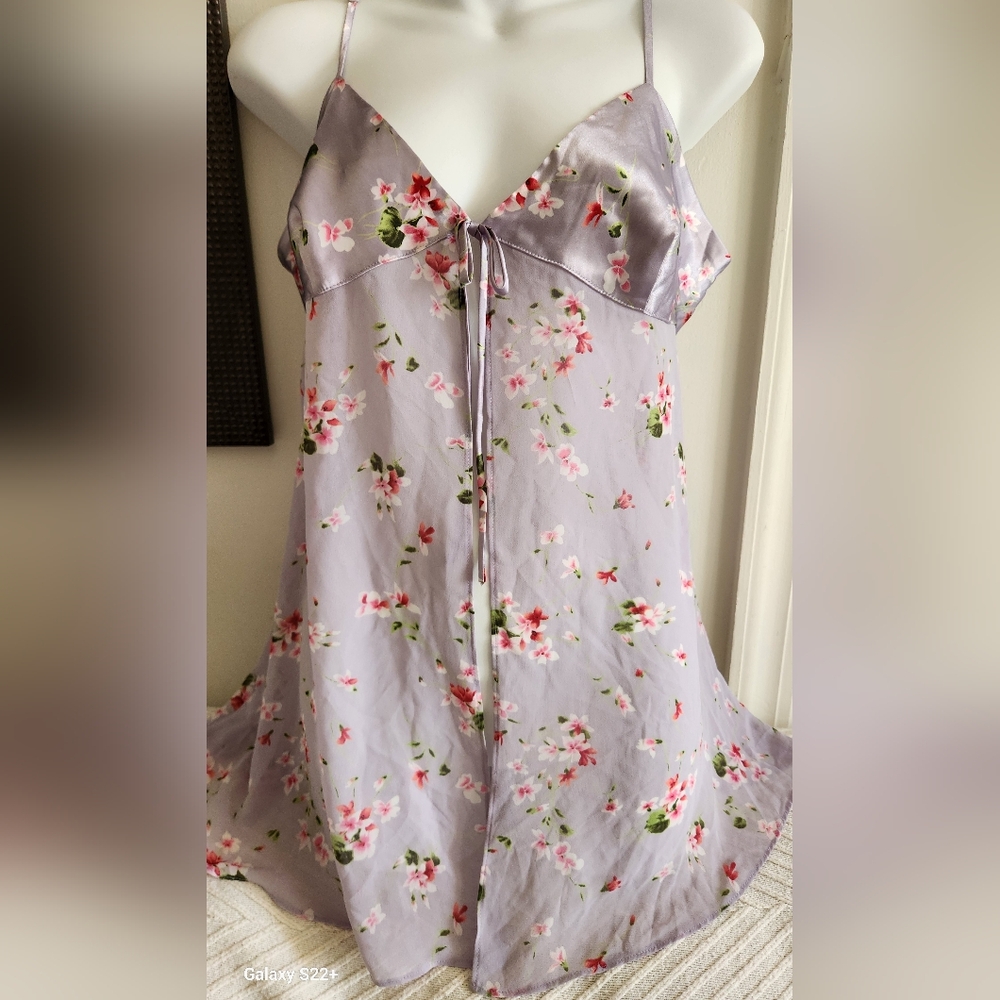 Victoria's Secret Slip Lulac Floral Dress - Picture 4 of 6